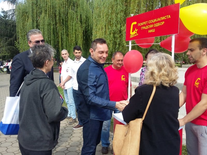 Vulin u kampanji tokom pauze za doručak 10 soc