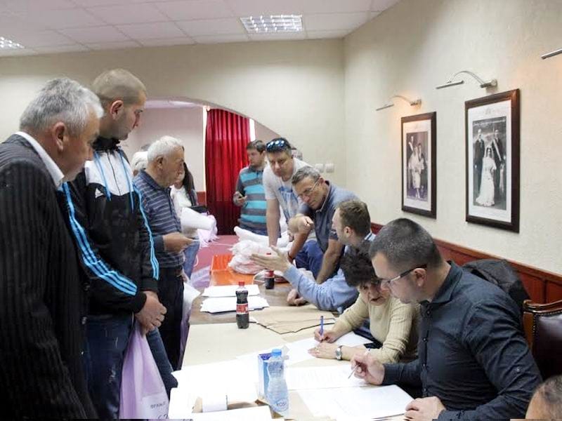 podela glasackih listica