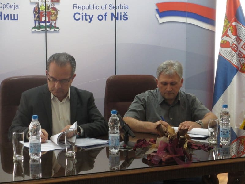 sindikat kolektivni ugovor