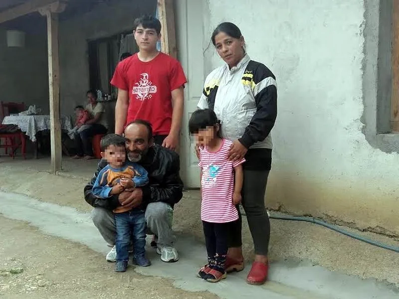 Zbog supružnika sa HIV-om selo proteruje osmočlanu porodicu 20 1