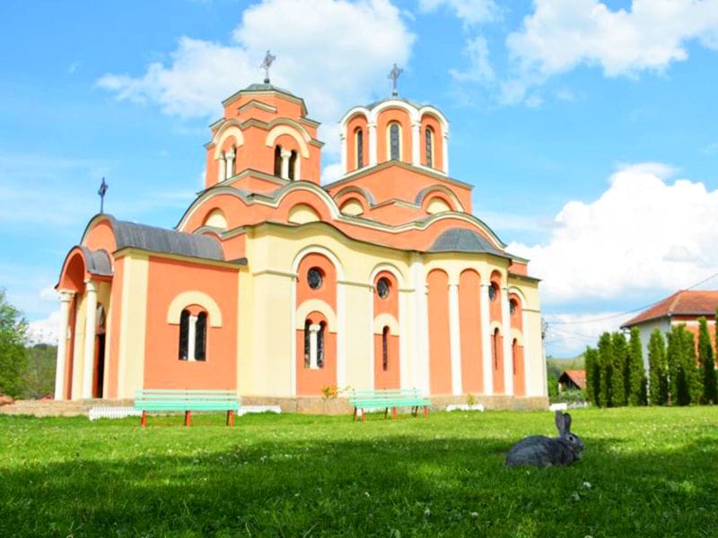 Bogosluženja za uskršnje praznike u Svrljigu 12 Crkva Svrljig zec Uskrs KOSTA Juzne vesti
