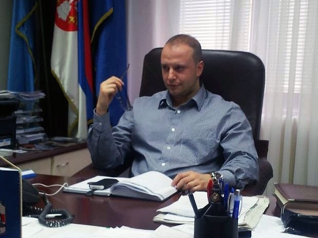 900x0 800x600 Milos Sekulic