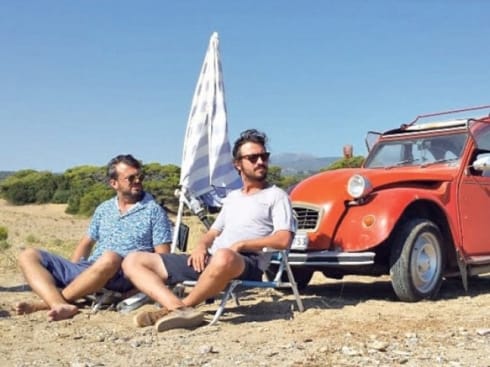 Film “Burek” sa braćom Trifunović u “Vilinom gradu” 3 490x370 burek kupina