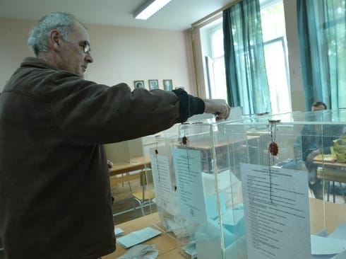 490x370 490x370 glasanje11