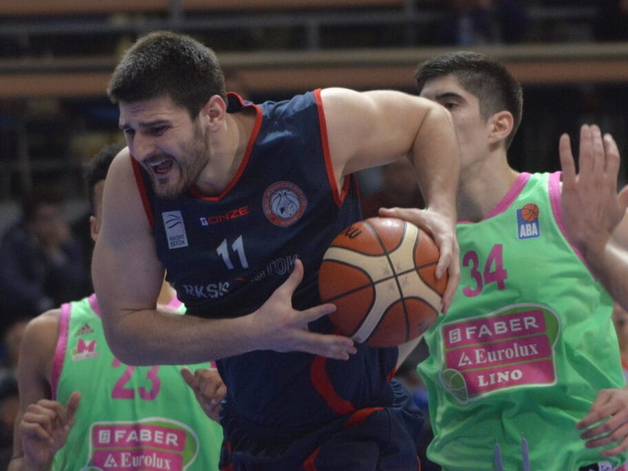 Mega prejaka za Konstantin 16 Ostojic