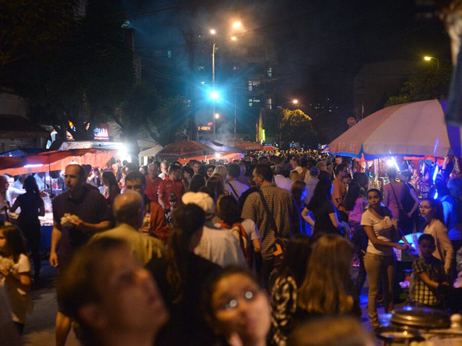 Palilulci tradicionalno slavili na rampi 14 Palilulsko vece Vanja Keser JV