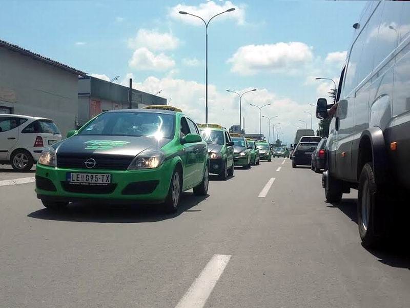 protest taksista leskovac 1 foto D M