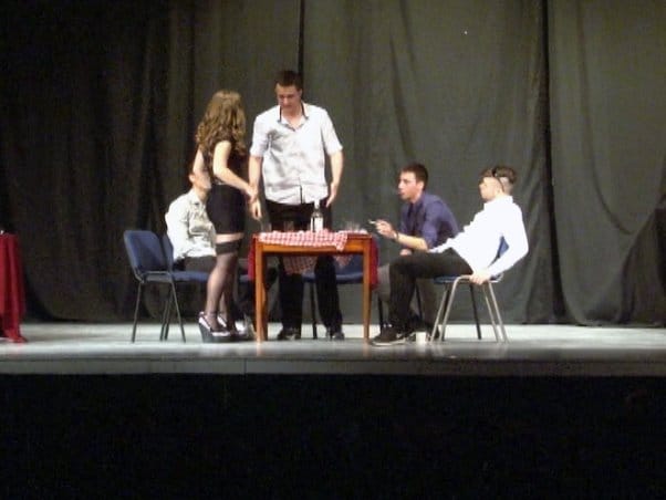 Mladi Kladovljani igraju predstavu u Nišu 17 kladovo