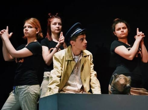 scena iz predstave vodja vranje foto I M