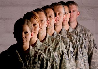 TNG Pub foto usafeuropeband af mil