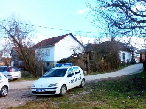 Svrljižaninu zbog ubistva starice povećana kazna na 40 godina 5 Kuca ubijene starice kod stadiona u Svrljigu foto A K