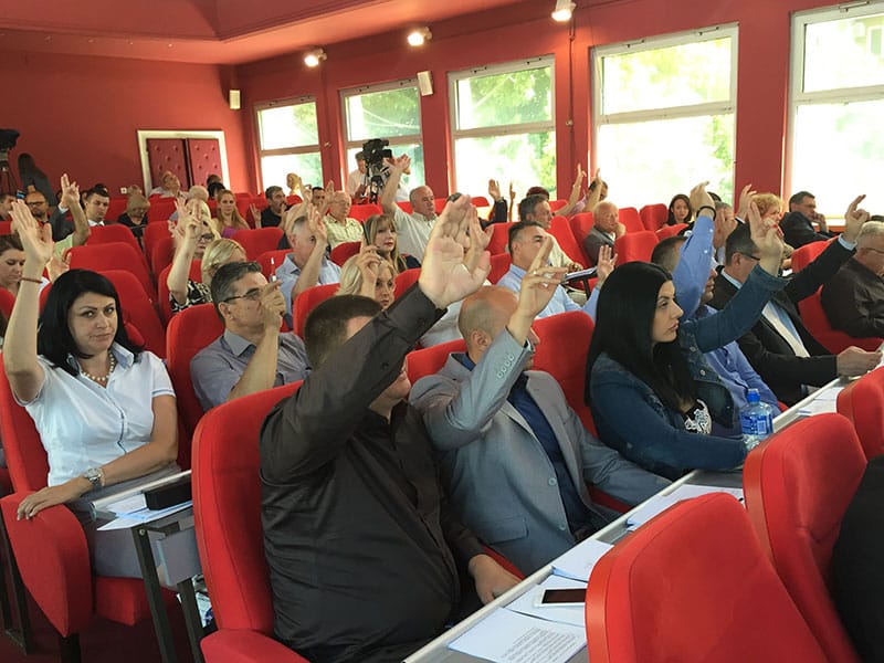 Poluprazna gradska kasa: Promašaj ili obaveza? 19 Glasanje odbornici JV