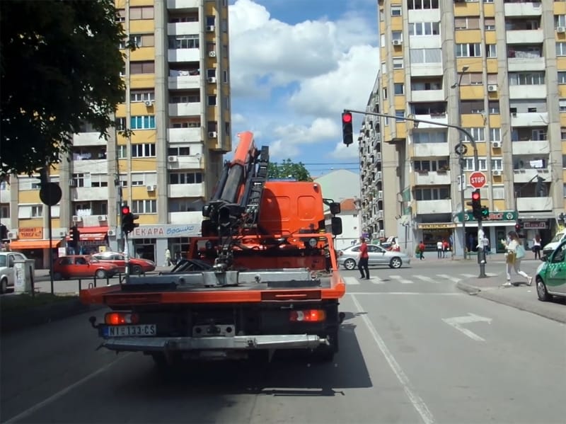 “Parking servis”: “Pauk” žurio da šlepa auto na poziv policije 11 Pauk 1 JV
