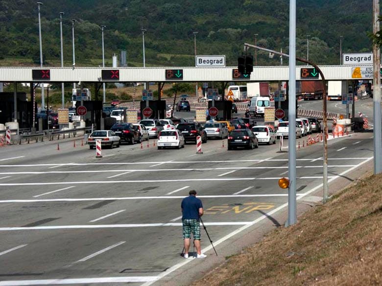 Ka Nišu jednom trakom auto-puta zbog "Ikee" 10 naplatne stanice foto Putevi Srbije