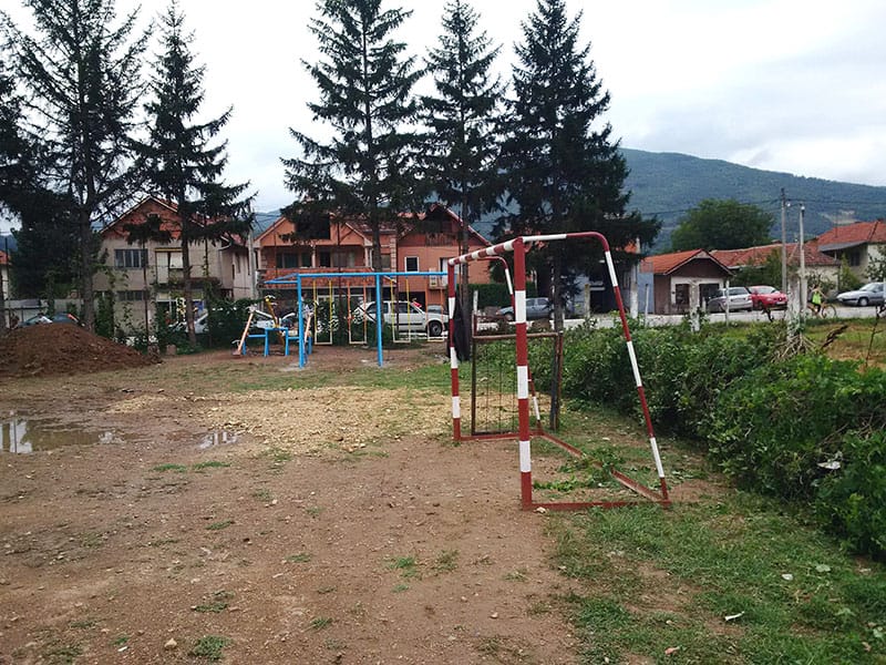 vec napravljene ljuljaske i stative LjM