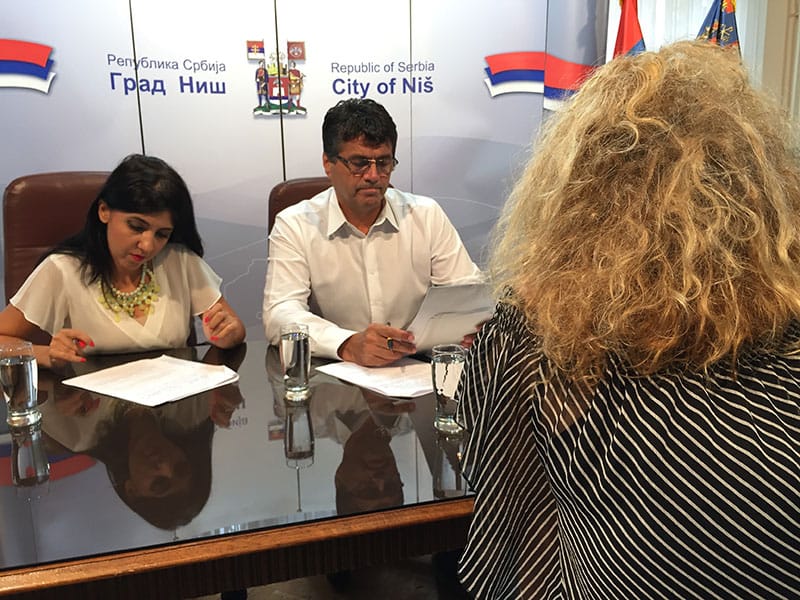 gradonacelnik u razgovoru sa gradjanima JV