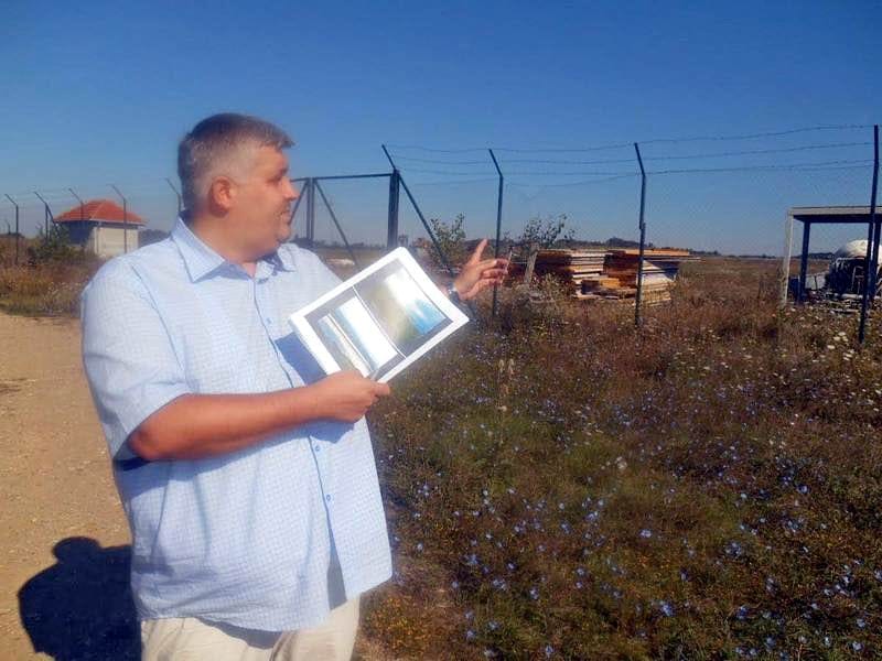 Zdravkovic na Biljanici zarasloj u korov foto d m