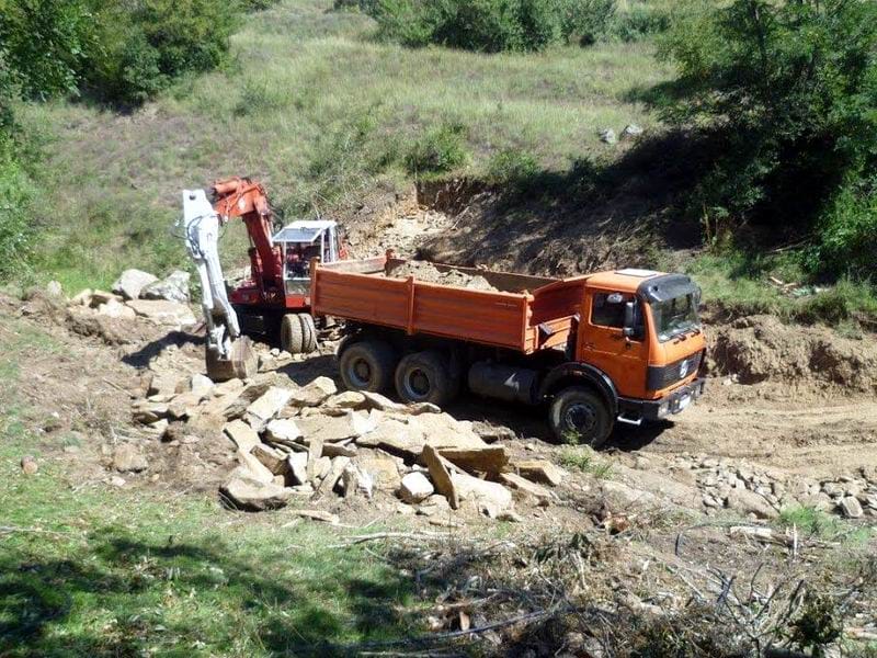 izgradnja bedema u bojniku na pustoj reci foto eu progres