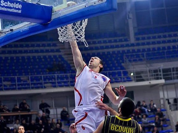 Osipaju se redovi niškog Konstantina 1 Furi2