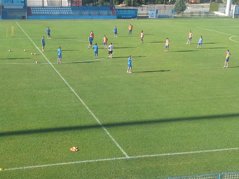 Radnik trening FK Radnik