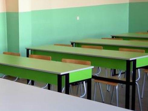 skolske klupe foto ALEKSANDAR KOSTIC Juzne vesti