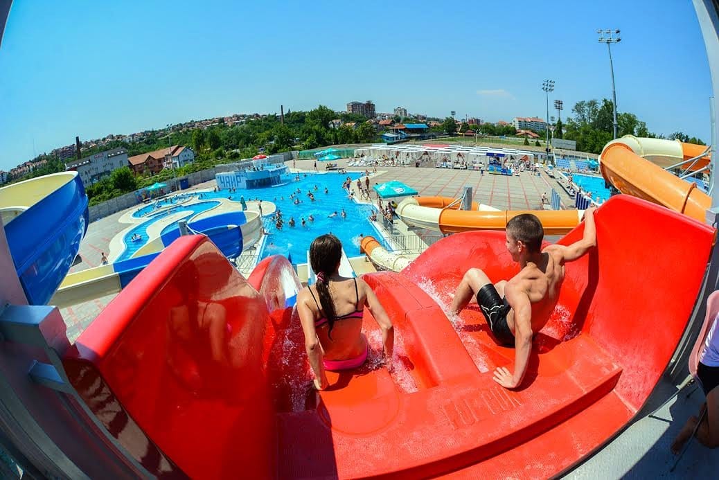 Bazen tobogan Vanja Keser