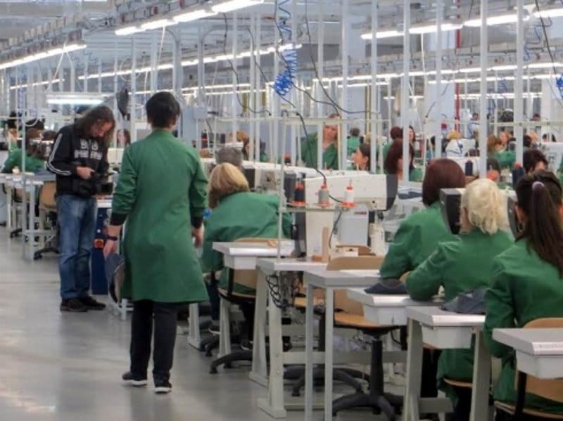 Štrajkovali radnici vranjskog “Geoksa” 13 geox foto IM