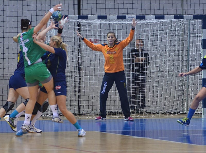 Naisa ubedljivom pobedom započela prvenstvo 1 NaisaPopovic Vanja Keser