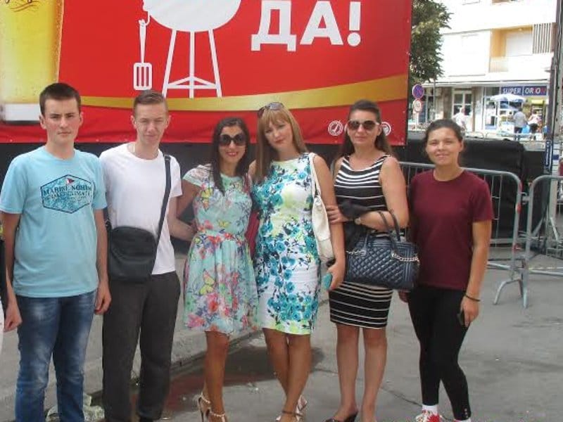 Ucenici rostiljijada