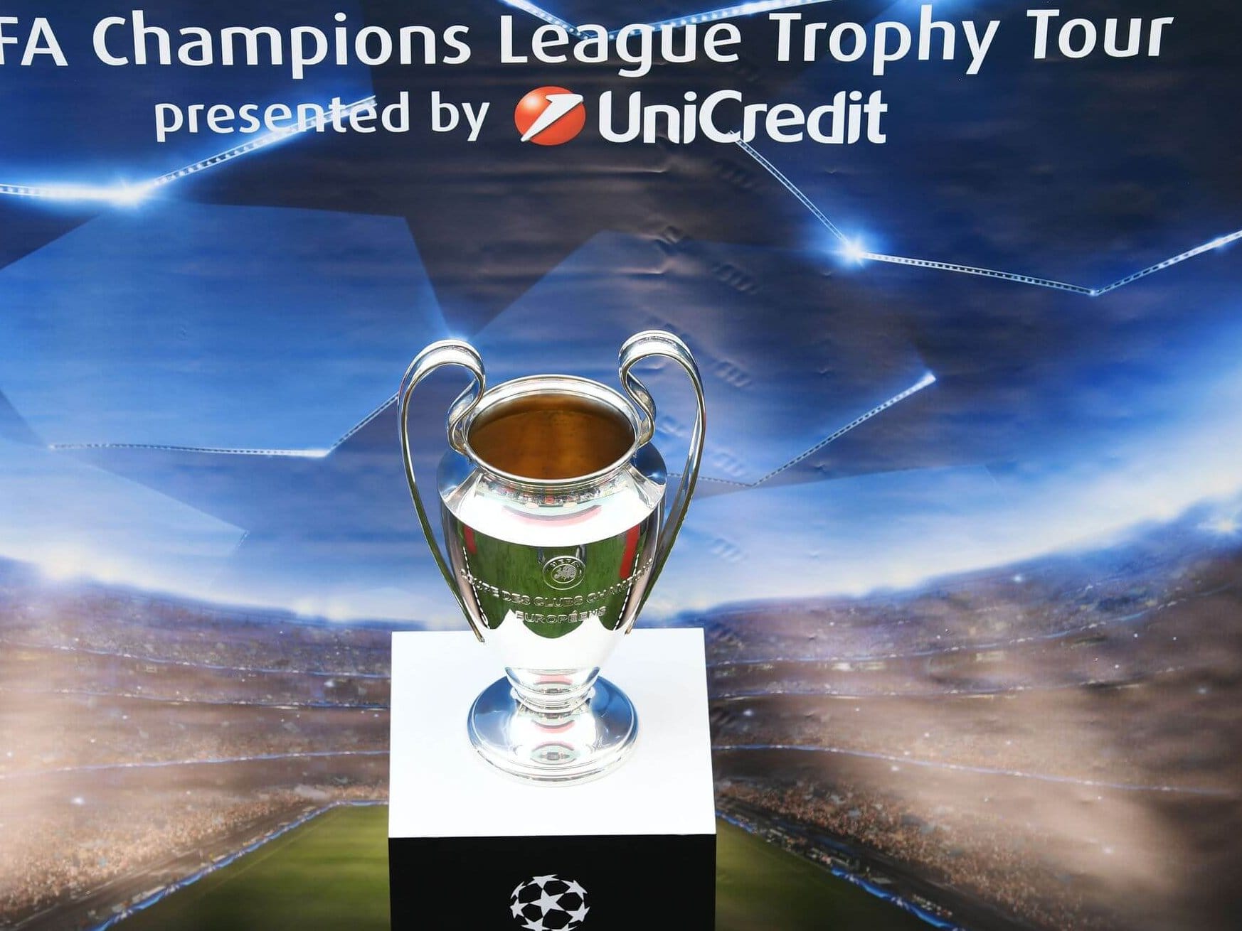 Trofej Lige Sampiona ucltrophytour com
