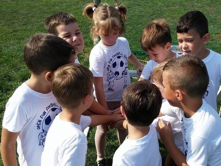 Mališani uživali u zabavnom fudbalu čitavog leta 1 Zabavne skole fudbala OFFS