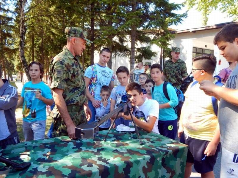 otvoreni dan kasarna vranje foto i m