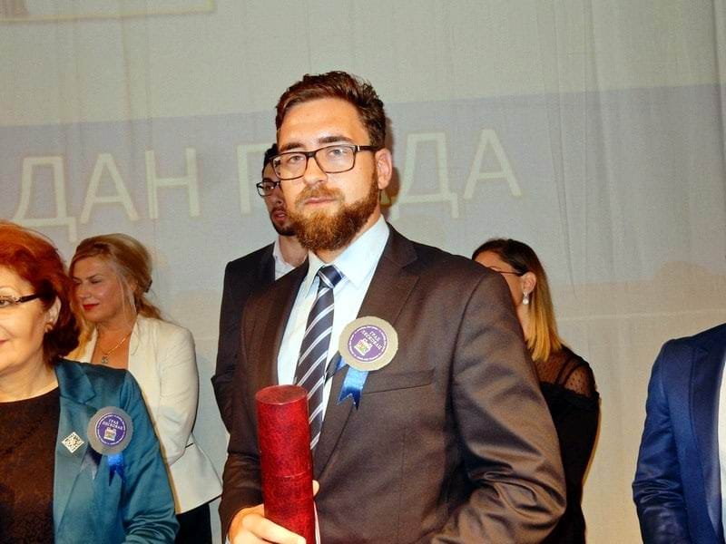 "Oktobarska nagrada" mladom leskovačkom naučniku 14 Vladimir Prokopovic Oktobarska nagrada Leskovca foto d m