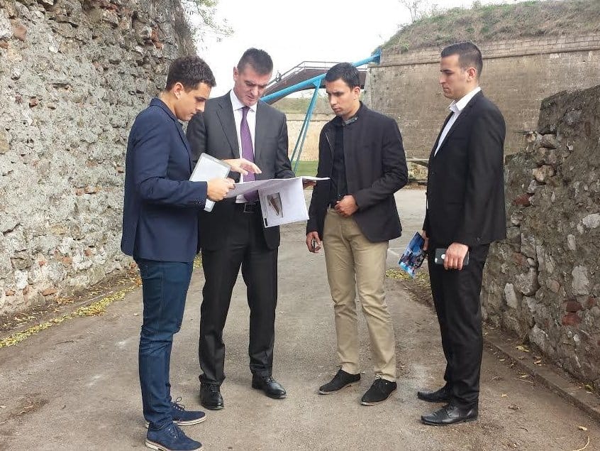 Kacar i Perunicic D S K