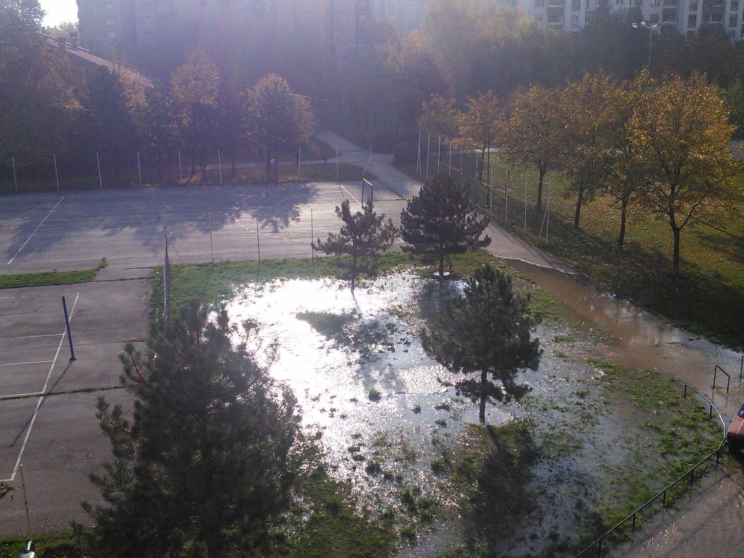 Deo Romanijske ulice u Nišu pod vodom 1 barafotoDM 1