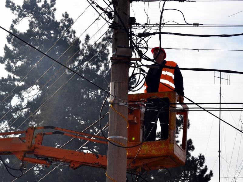 Nekoliko vranjskih sela danas bez struje 9 Struja radovi foto Aleksandar Kostic Juzne vesti