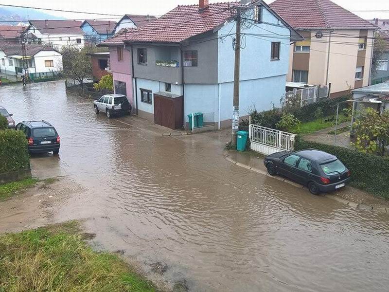 Mokranjceva ulica Leskovac pod vodom foto d m