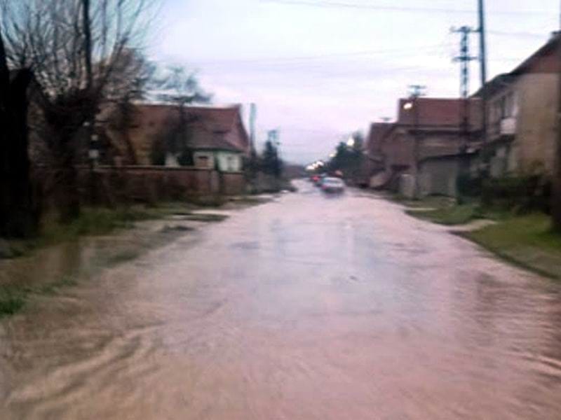 potpoljen regionalni put pridvorica foto d m