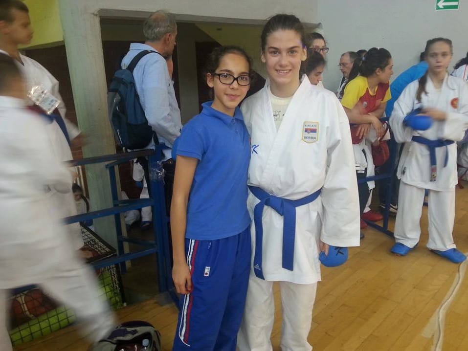 Mladi niški karatisti uspešni na Prvenstvu uže Srbije 1 Karatistkinje Nisa Karate klub Nis