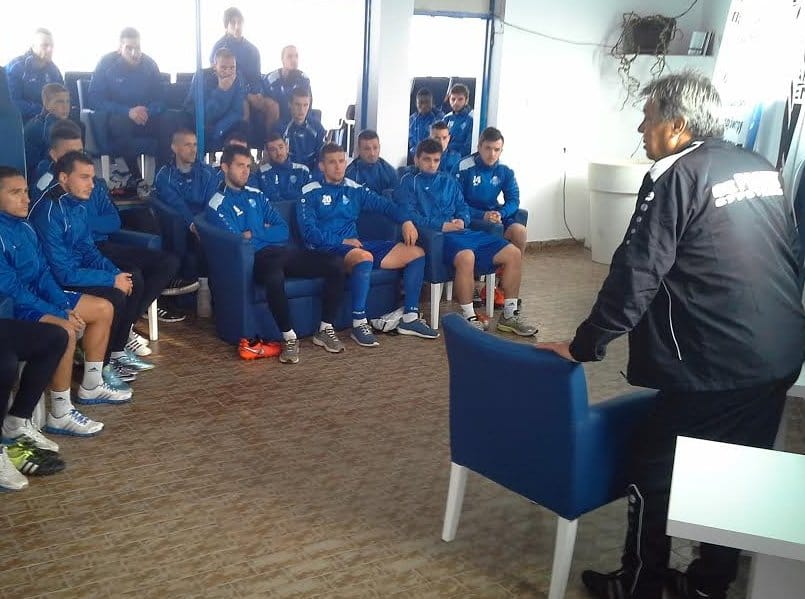 Kosanovic-i-fudbaleri-Radnika-FK-Radnik