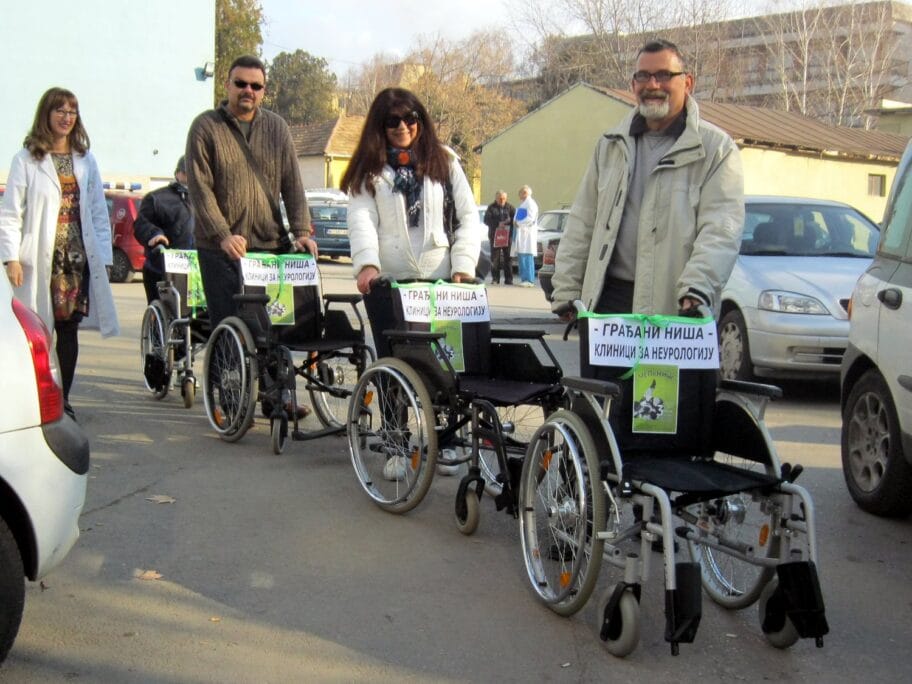 Donirana kolica neurologiji foto JV