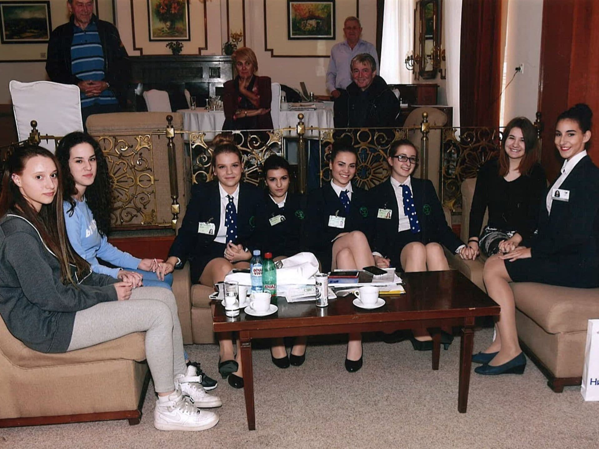 Niške učenice najbolje u poslovanju turističkih agencija 1 Ugostiteljsko turisticka skola u Nisu foto UTS