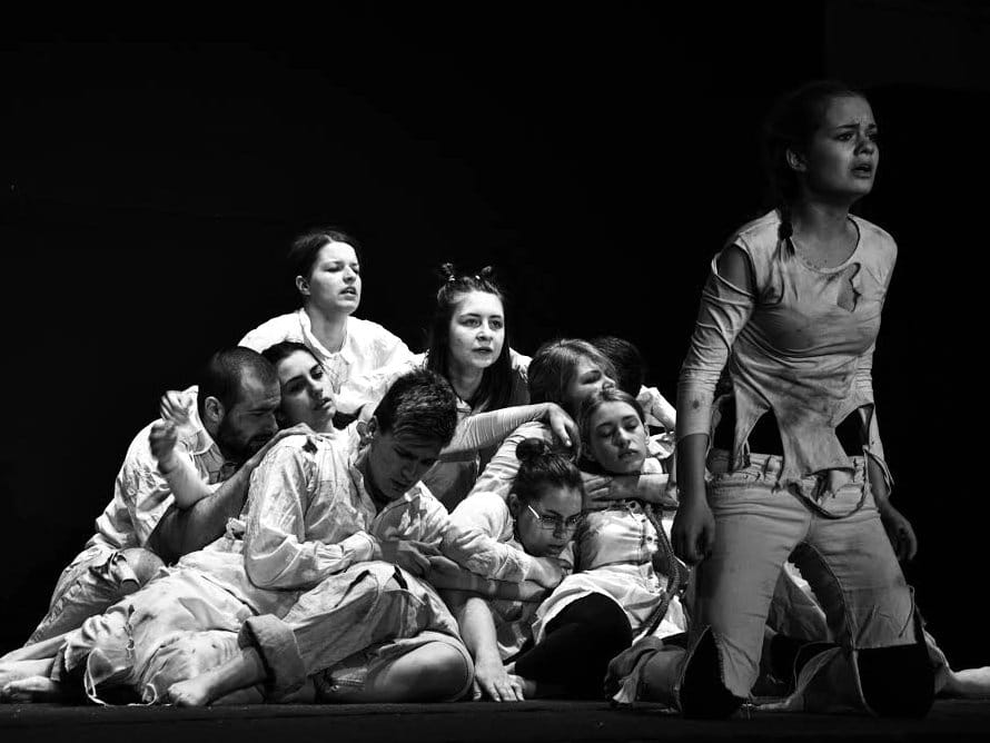 Vranjanci igraju predstavu u Nisu foto UG 22Cug22