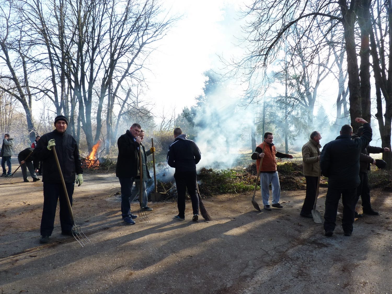 Funkcioneri iz Lebana ciste fabriku foto JV