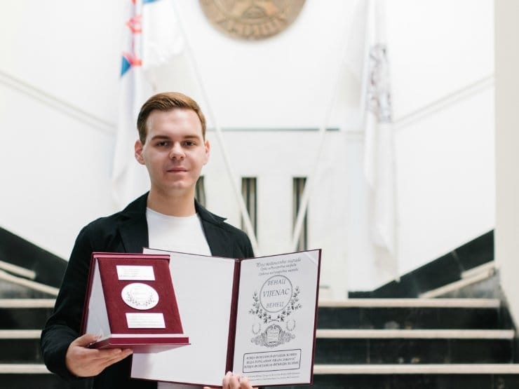 Promocija zbirke pesama koja je proglašena za najbolju u regionu 16 Franciskovic foto Dj Radosevic