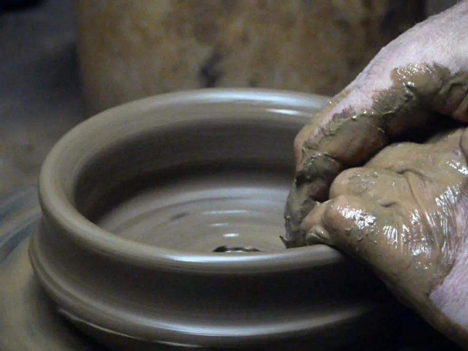 Niš dobija studio za obuku u grnčariji 18 Grncarstvo JV