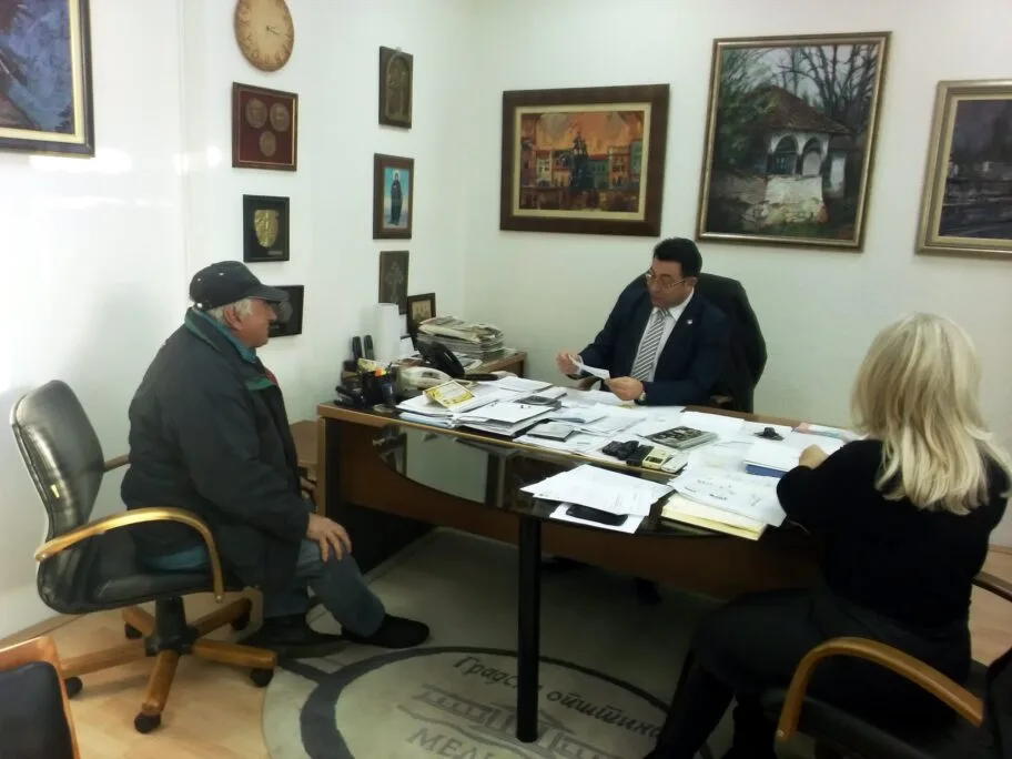 Predsednik Opštine Medijana razgovarao sa Nišlijama 12 milan krstic foto opstina medijana scaled