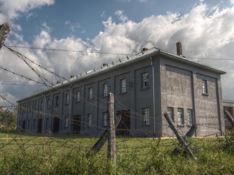 Novogodišnji i božićni praznici u niškom logoru 1942. 1 800x600 Logor Crveni Krst Nis 4 foto Nikola Cvetkovic