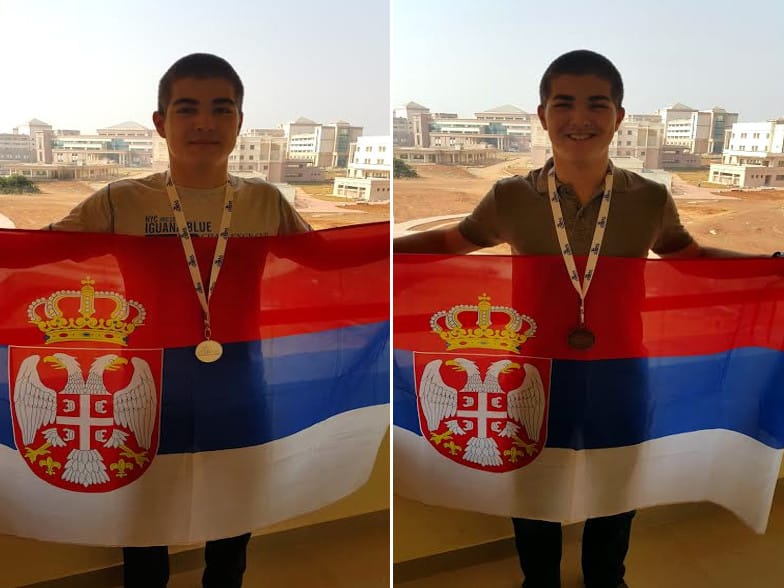 Blizanci foto Bogdan Stanojevic