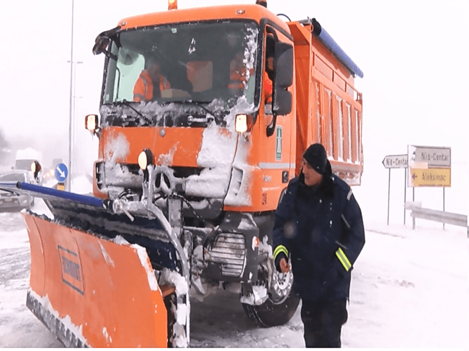 zavejani putevi nis foto JV